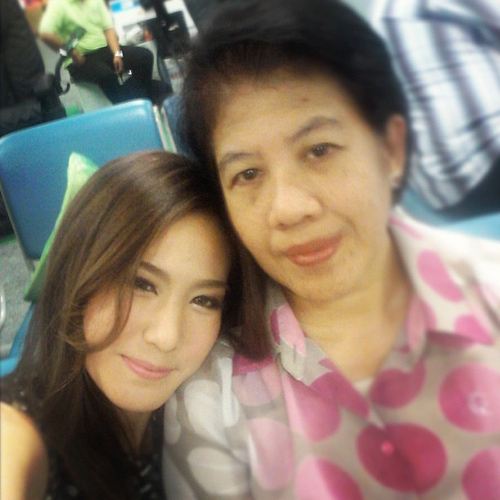 คอลเลคชั่น คู่แม่ &ndash; ลูกดารา สวยสดใสไม่แพ้กัน