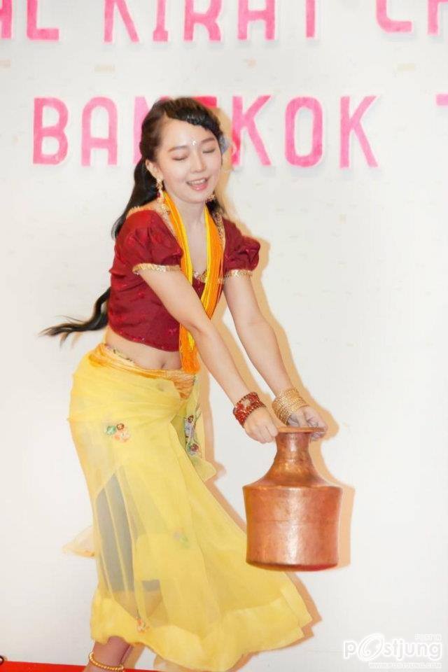 สุนันทา เดวา สาวน้อยที่มีคนติดตามใน FB 403,983