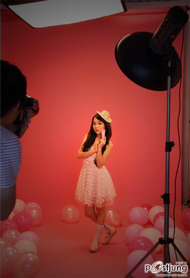 สุนันทา เดวา สาวน้อยที่มีคนติดตามใน FB 403,983