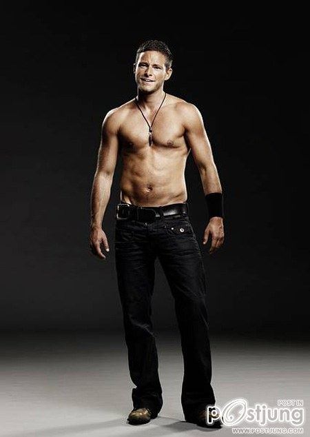 ยังจำได้มั้ย ผู้หญิงที่หล่อที่สุดในโลก Balian Buschbaum