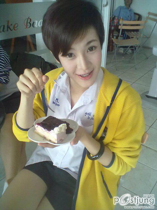 ปอย อาจร้อนๆหนาวๆเมื่อเจอเธอคนนี้