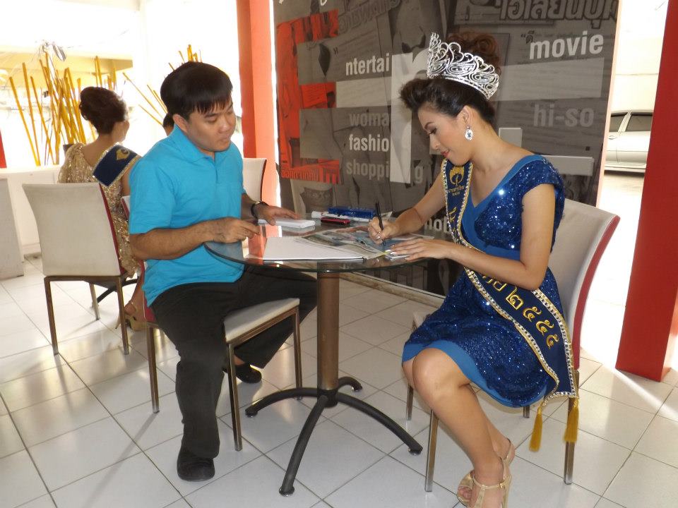 ภาระกิจนางสาวไทย ๒๕๕๕  และรองทั้งสอง