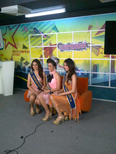 ภาระกิจนางสาวไทย ๒๕๕๕  และรองทั้งสอง