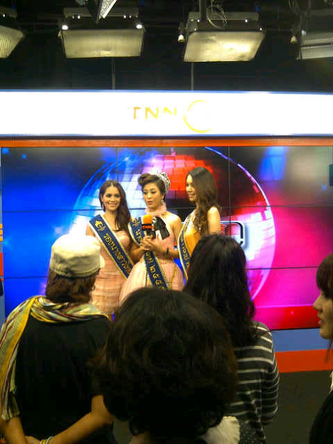 ภาระกิจนางสาวไทย ๒๕๕๕  และรองทั้งสอง