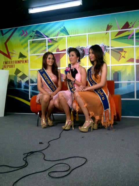 ภาระกิจนางสาวไทย ๒๕๕๕  และรองทั้งสอง