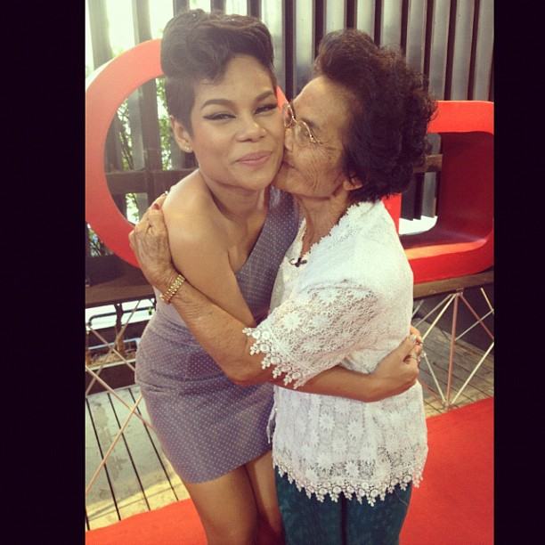 (เปิดใจ) โอปอล์-ปาณิสรา & ครอบครัวแก้ว พงษ์ประยูร @ รายการ เช้าดูวู้ดดี้ (14-8-55)