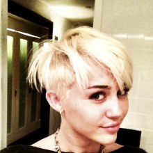 Miley Cyrus: New Short Hair! 12/8/55