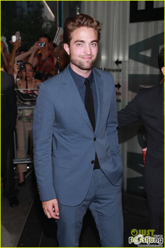 Robert Pattinson: 'Cosmopolis' Premiere - First Pics!