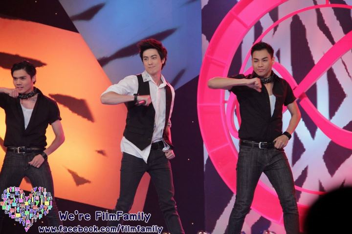 ฟิล์ม-รัฐภูมิ @ รายการ ทูไนท์โชว์