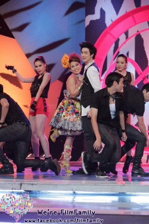 ฟิล์ม-รัฐภูมิ @ รายการ ทูไนท์โชว์