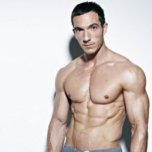 Men’s Health : The Cover Model 2012 competition