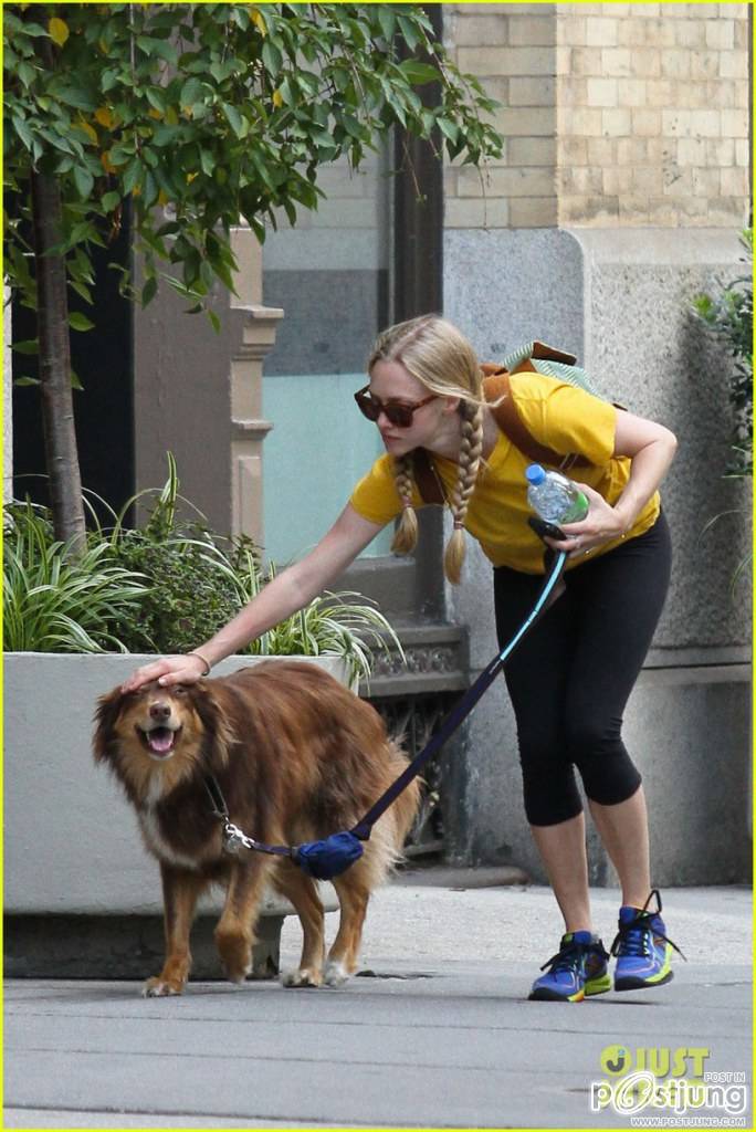 Amanda Seyfried: Soho Stroll with Finn!