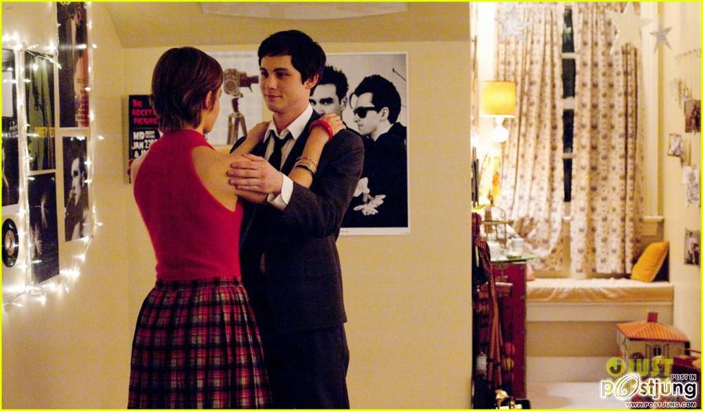 Emma Watson: 'Perks of Being a Wallflower' Set Visit Report!