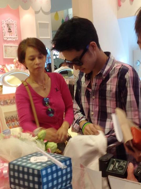 เก้า จิรายุ งาน Grand Opening ETUDE HOUSE สาขา ตั้งฮั่วเส็ง ธนบุรี