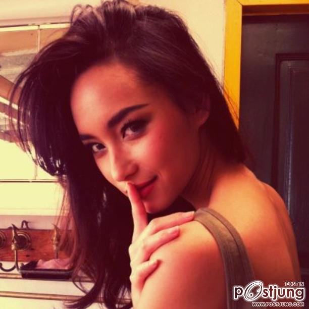 เพราะพวกเธอเริ่ดจริงนิค่ะ ^__^....