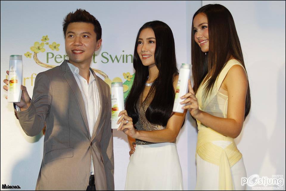 ญาญ่า อุรัสยา งานแพนทีน ใครว่าลุคนี้ดับน้องเค้ายังสวยเหมือนเดิม