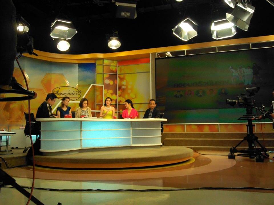 ณฉัตร สัมภาษณ์สดรายการเรื่องเล่าเช้านี้