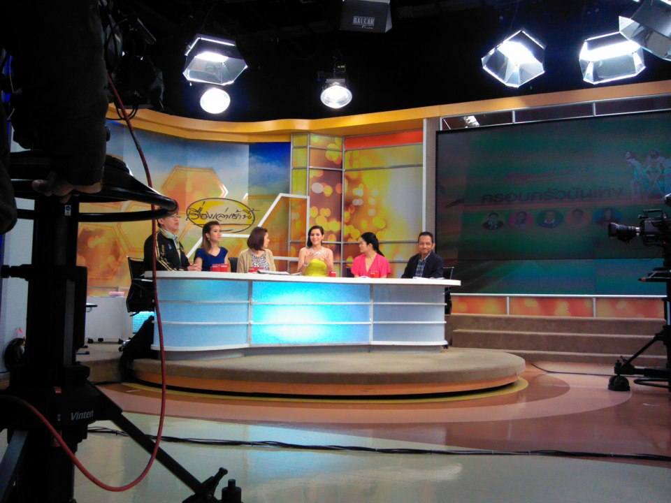 ณฉัตร สัมภาษณ์สดรายการเรื่องเล่าเช้านี้