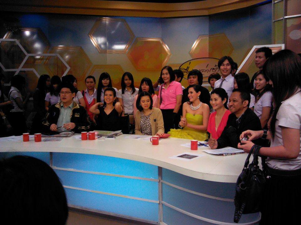 ณฉัตร สัมภาษณ์สดรายการเรื่องเล่าเช้านี้