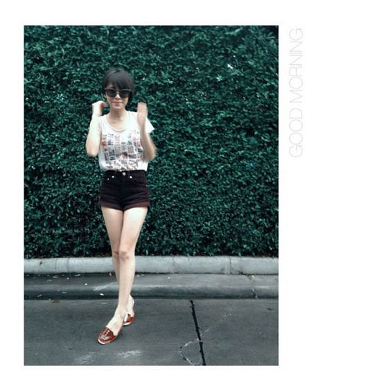 แฟชั่น มินิไซส์ กับสไตล์การแต่งตัวเก๋ ๆ ของดาราสาวร่างเล็ก