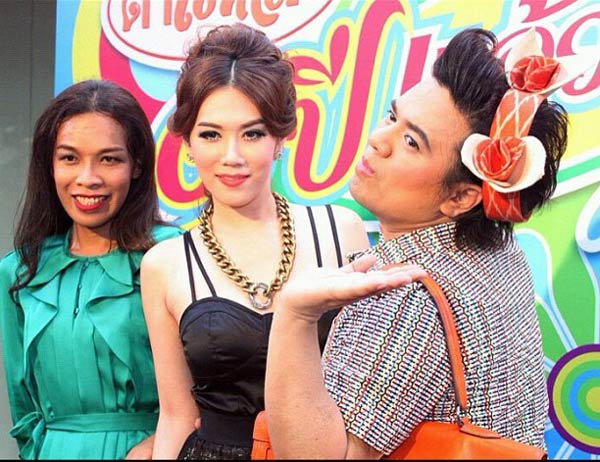 เมย์ ฉลอง ตำแหล ครบ 1 ปี เชิญดารามาแซ่บเพียบ