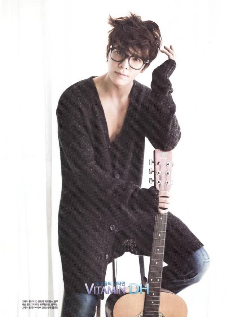 Donghae @ Ceci Magazine September 2012