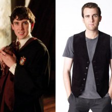 Matthew Lewis (เนวิลล์ ลองบัตท่อม) โตมาก็เป๊ะใช่ย่อยเหมือนกันน่ะเนี่ยยย