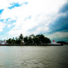 ว้าว เกาะกลางน้ำจืด มีมากกว่าที่คิด