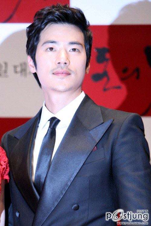 Kim Kang Woo02