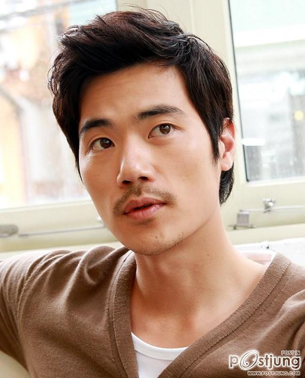 Kim Kang Woo02