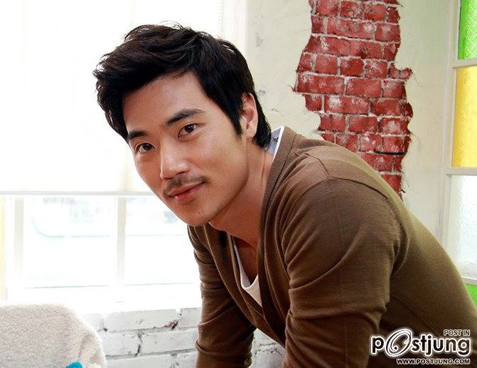 Kim Kang Woo02