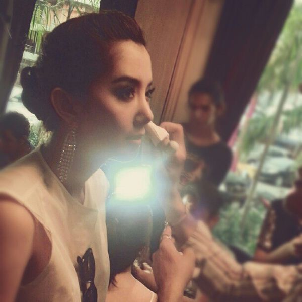 ประชันเริ่ดกันสุดฤทธิ์! ดาราร่วมเปิดร้านเช่าชุด ของ ไอซ์ อภิษฎา