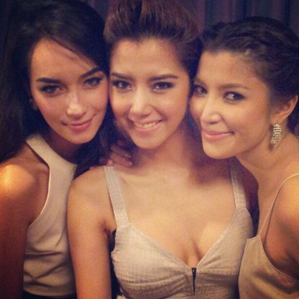 ประชันเริ่ดกันสุดฤทธิ์! ดาราร่วมเปิดร้านเช่าชุด ของ ไอซ์ อภิษฎา