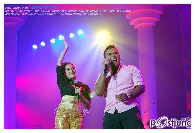 เอิร์น เดอะสตาร์ @คอนเสิร์ต M-150 X2 ลูกทุ่งซุปเปอร์โชว์