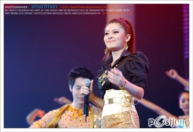 เอิร์น เดอะสตาร์ @คอนเสิร์ต M-150 X2 ลูกทุ่งซุปเปอร์โชว์