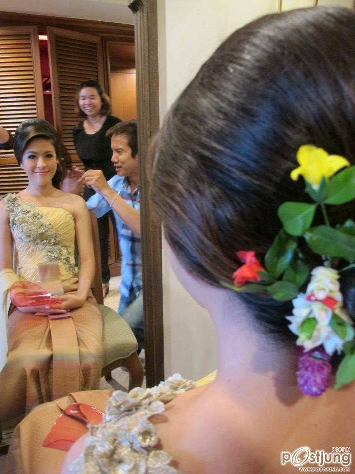 นางสาวไทย ๒๕๕๕ ถ่ายนิตยสารสกุลไทยและนิตยสารหญิงไทย