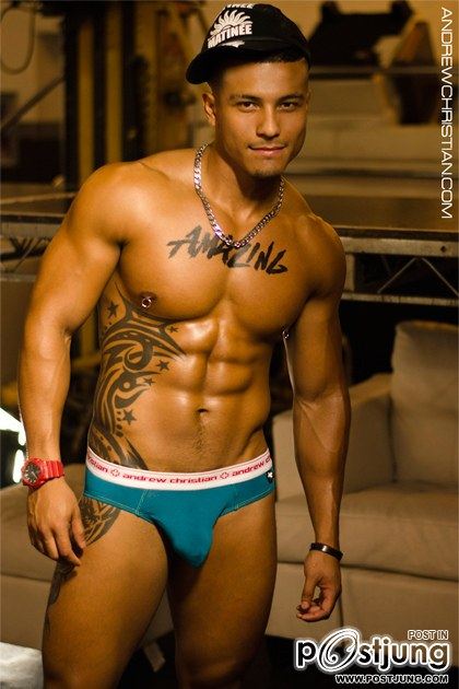 &ldquo;Newbie&rdquo; by Andrew Christian : HQ images