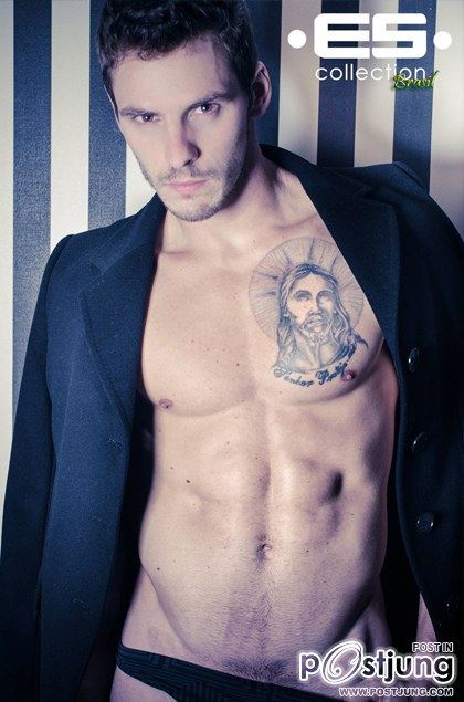 Samuel Vieira in ES Collection