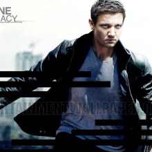 JEREMY RENNER