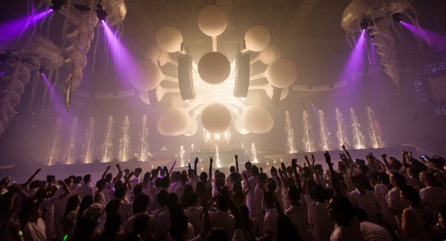 SENSATION : THE OCEAN OF WHITE @ Bangkok Thailand