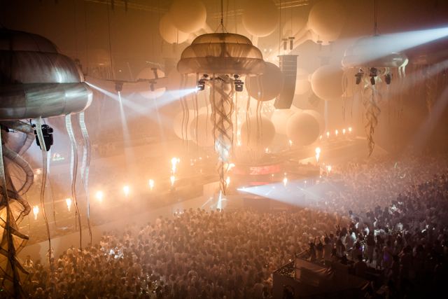 SENSATION : THE OCEAN OF WHITE @ Bangkok Thailand