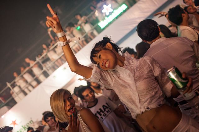 SENSATION : THE OCEAN OF WHITE @ Bangkok Thailand