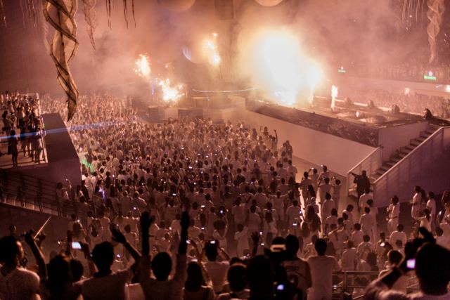 SENSATION : THE OCEAN OF WHITE @ Bangkok Thailand