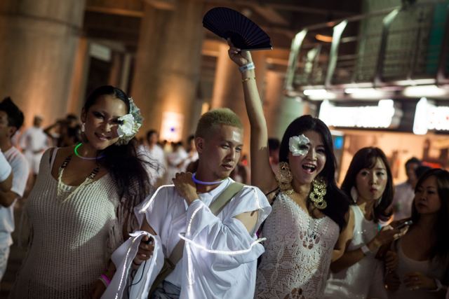 SENSATION : THE OCEAN OF WHITE @ Bangkok Thailand