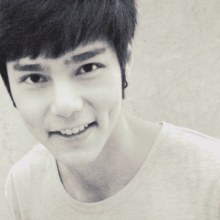  บูม  ดาราใหม่จากจอ 7 สี