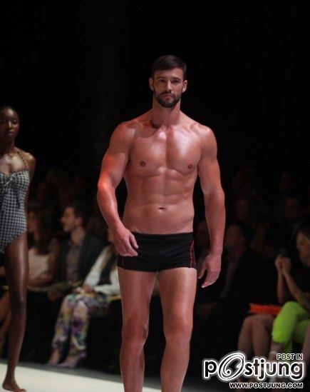 เข้มๆเซอร์ๆอีก