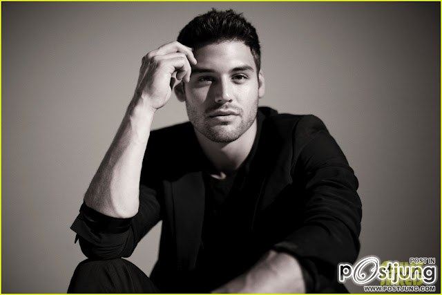 เข้มๆเซอร์ๆอีก