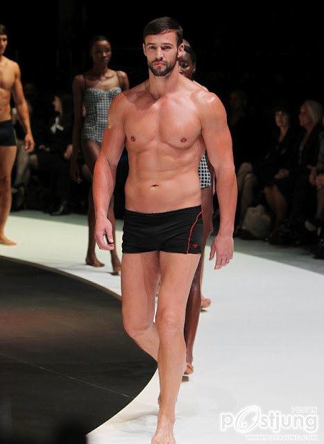 เข้มๆเซอร์ๆอีก