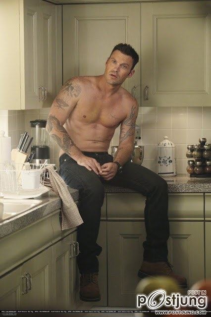 เข้มๆเซอร์ๆอีก