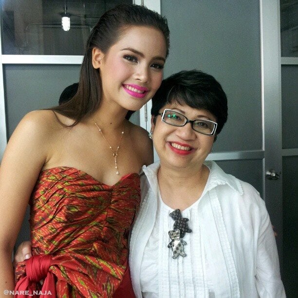 ญาญ่า-อุรัสยา & พีช-พชร @ HI! vol.10 no.12 August 2012